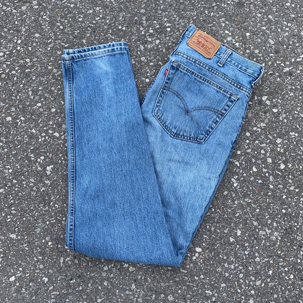 Vintage Made in Canada Levi’s 512 Jeans